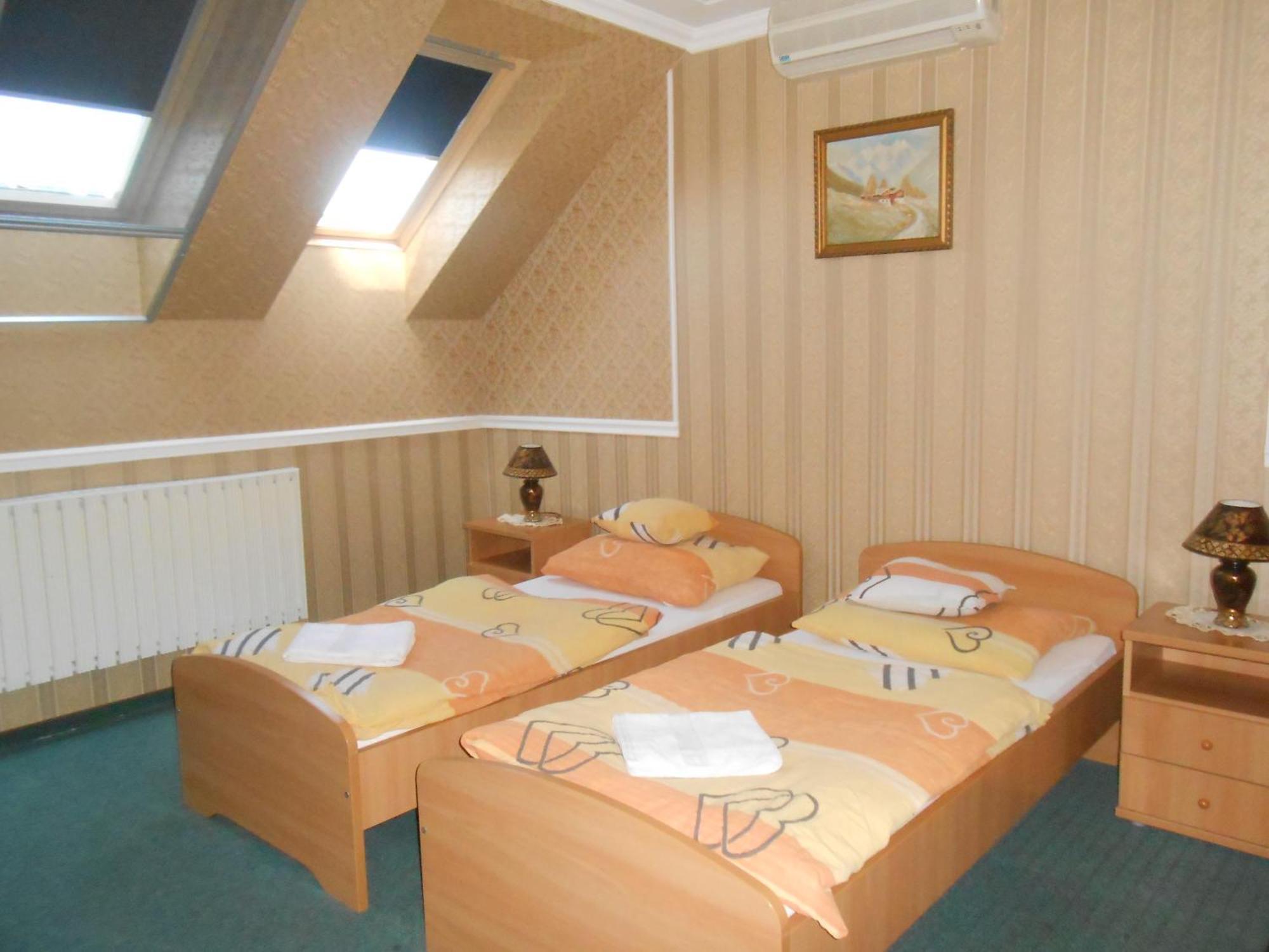 Kalman Panzio Bed & Breakfast Szeged Exterior photo